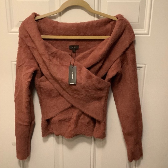 Express| NWT Off Shoulder Feminine Coquette Romantic Sweater Dusty Rose Pink M - Picture 2 of 6